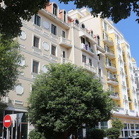 Apartment Vaja Fshavela N16 Батуми Экстерьер фото